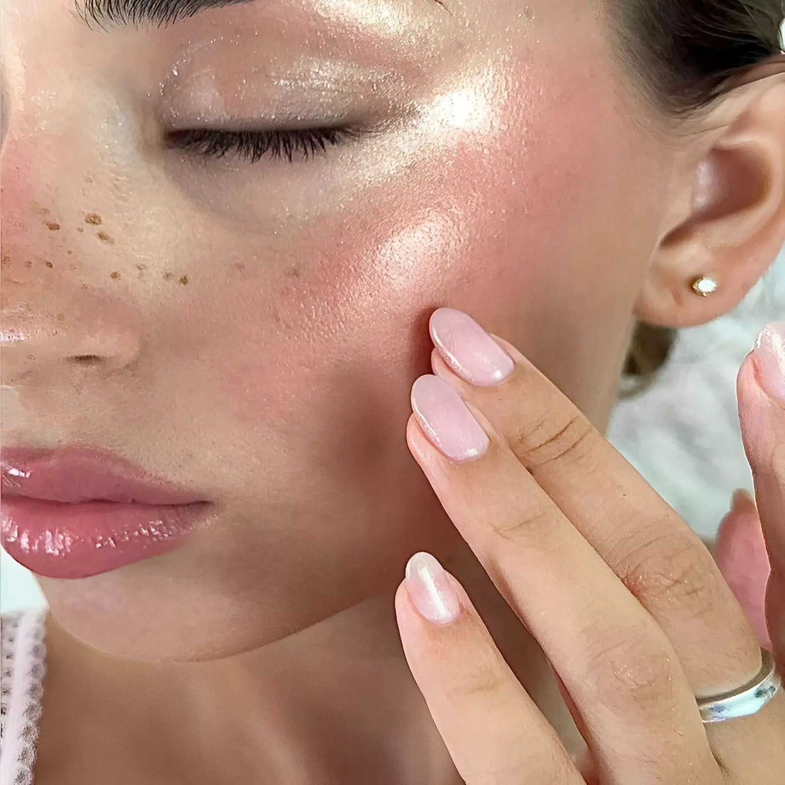 Pink Edit (Blush + Lip Shape + Lip Tint)